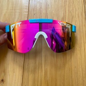 gobby polarized pit vipers